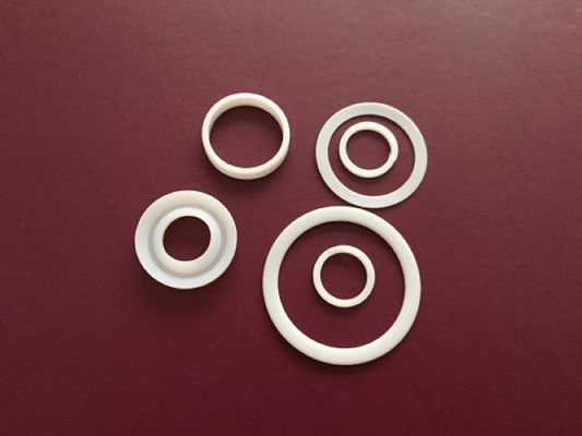 Dobra smarująca uszczelka pierścieniowa z PTFE